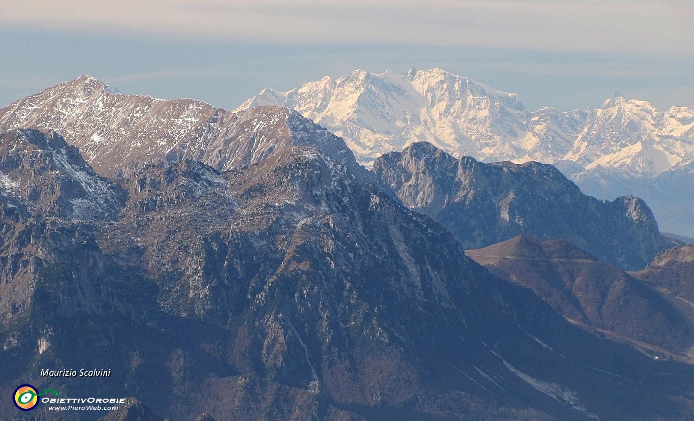 24 Dal Grignone al Monte Rosa e Cervino....JPG